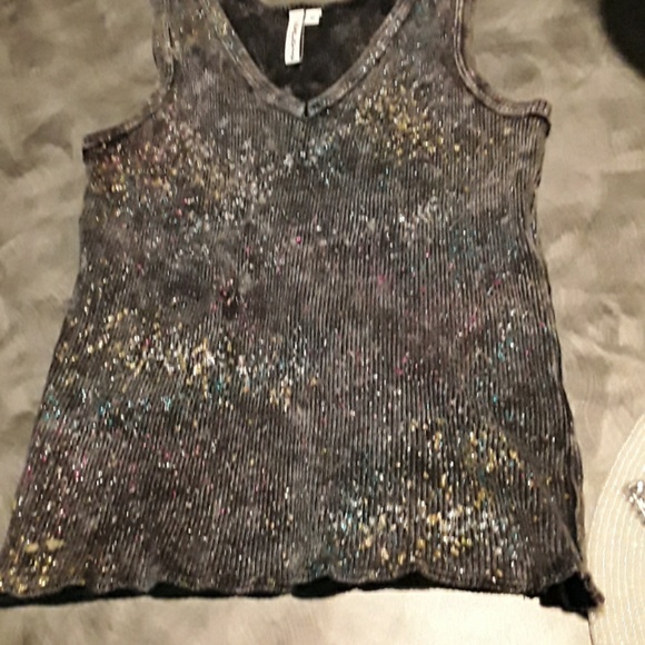 Sparkly tank top - Picture 5 of 7